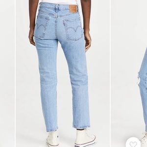 Levi wedgie straight jeans in tango fray wash/style